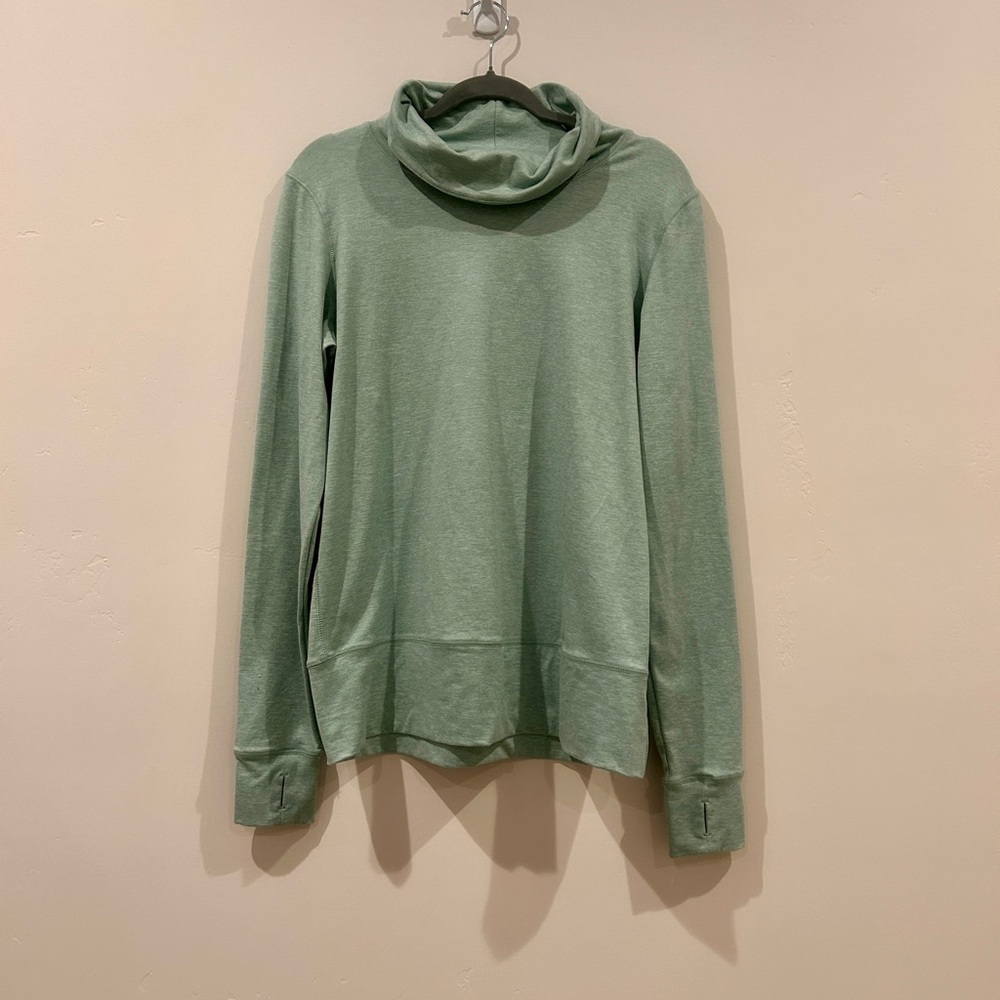 Gaiam cowl neck long sleeve